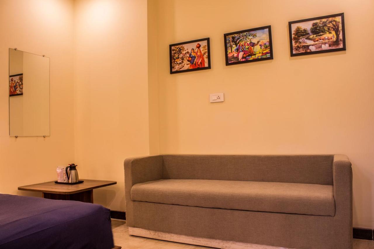 Hotel Lav Kush International Varanasi